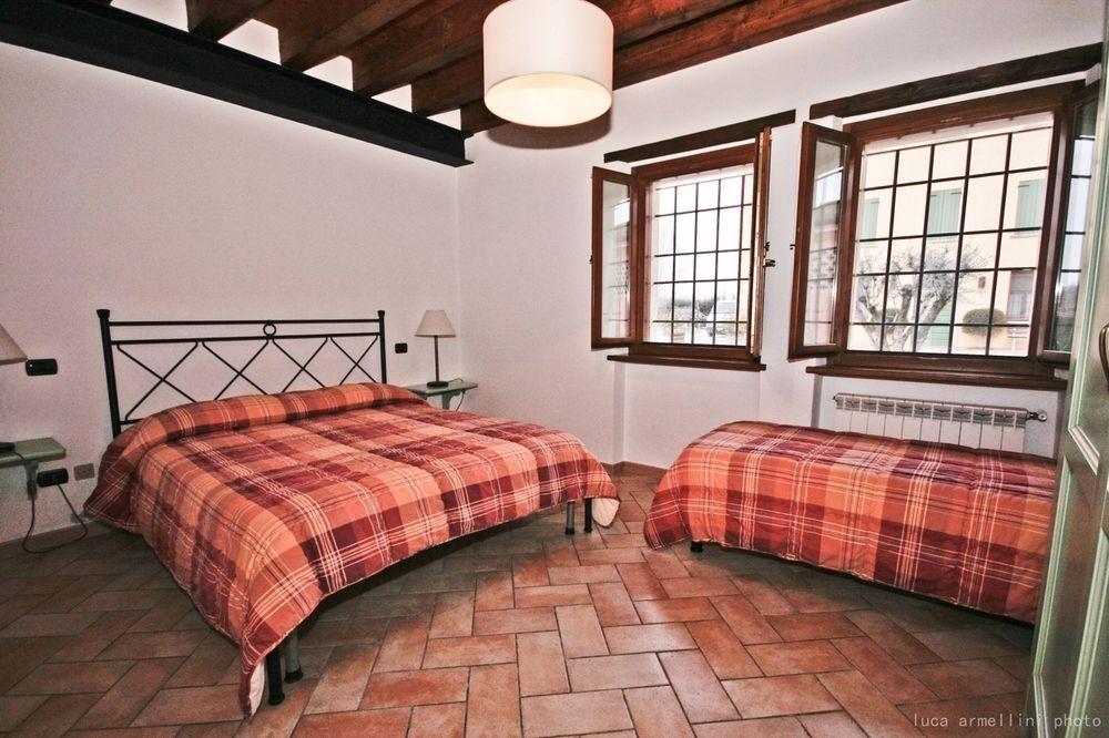 Agriturismo Cascina Boschi Apartment Volta Mantovana Ngoại thất bức ảnh